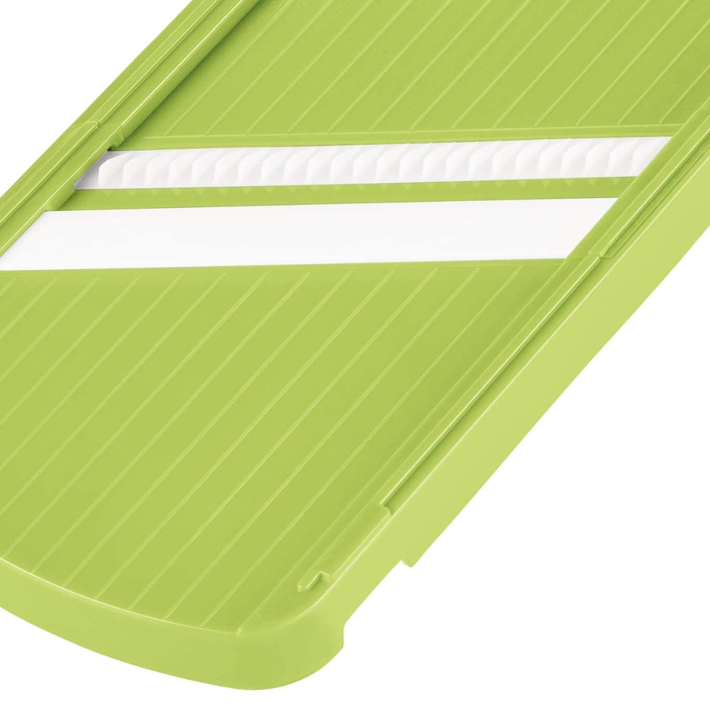 KYOCERA CERAMIC JULIENNE SLICER GREEN