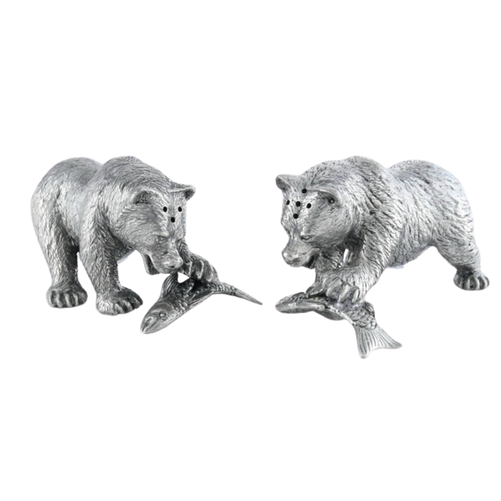 VAGABOND HOUSE Fishing Bear Salt And Pepper Set