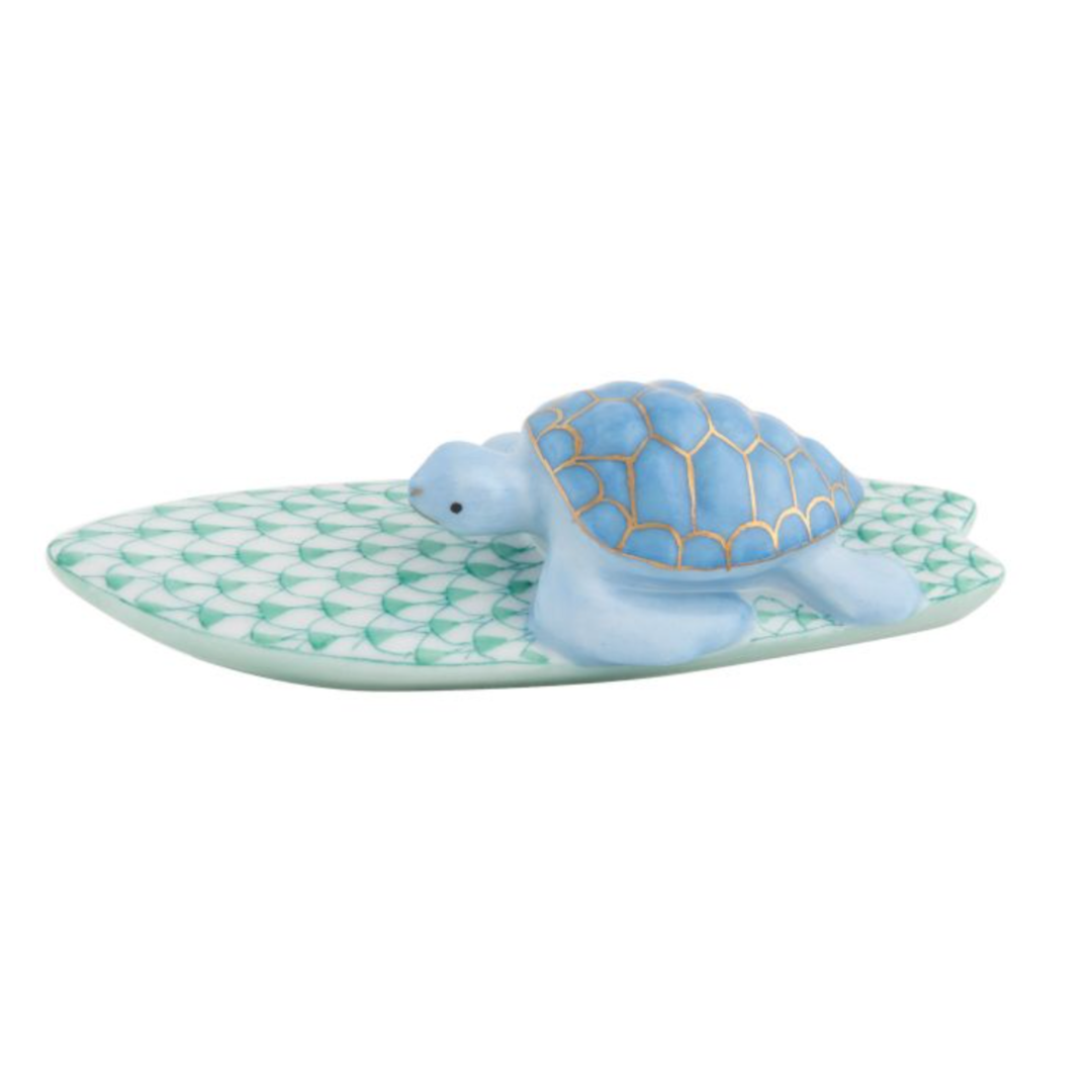 HEREND SURFING TURTLE BLUE,GREEN